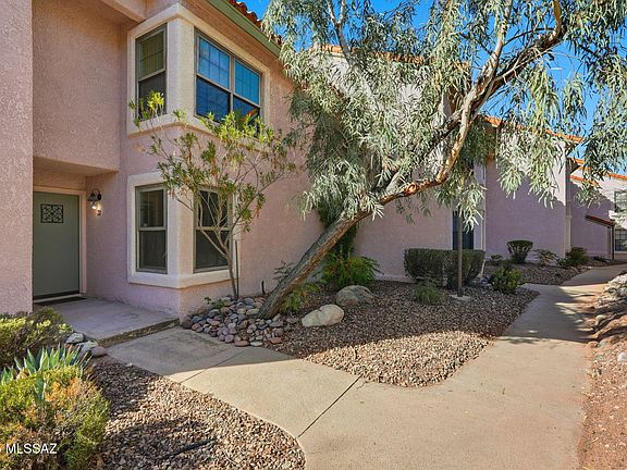 3rd image of 6414 N Tierra De Las Catalinas