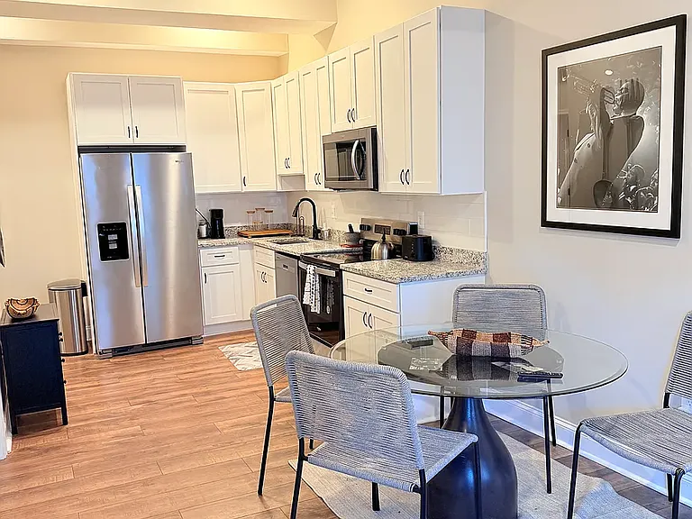 3429 Chestnut Ave — Photo 3