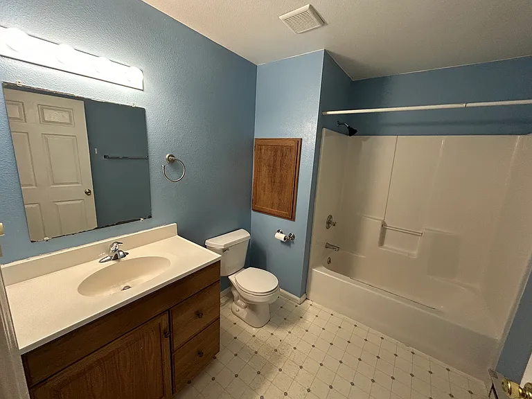1355 Cherry St #B — Photo 13