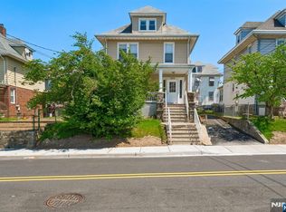 393 Main St, Ridgefield Park, NJ 07660