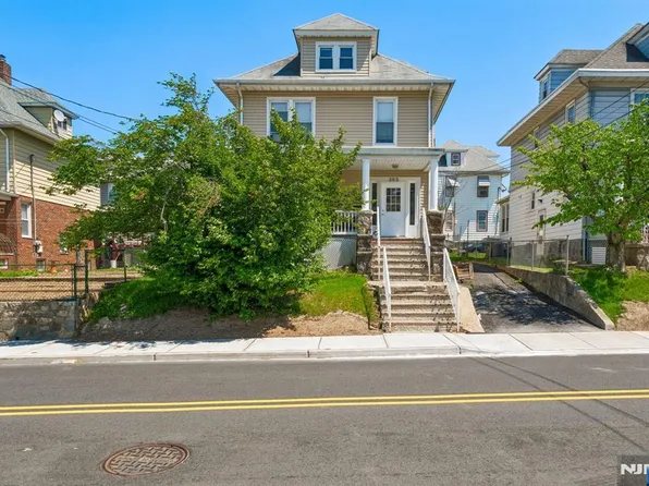 393 Main St, Ridgefield Park, NJ 07660
