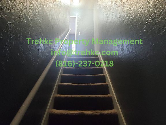 5th image of 2214-2216 Monroe Ave