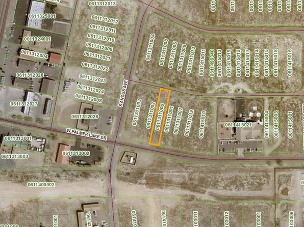 155 W Palmer Lake Dr, Pueblo, CO 81007