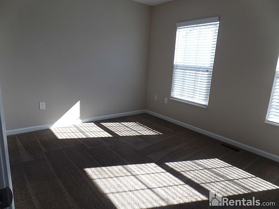 4th image of 7442 Sancus Blvd