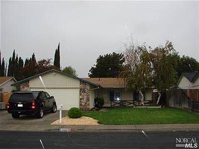 1st image of 106 Edwin Dr