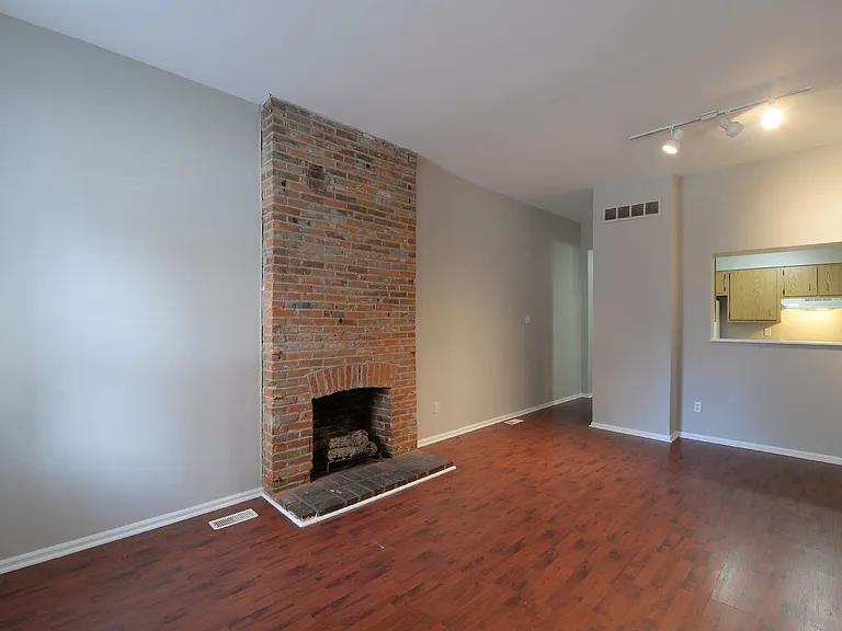 1804-1806 South 8th — Photo 3