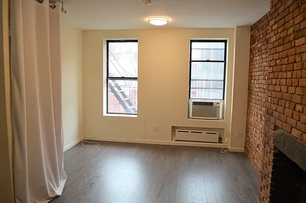 Rented by OvCo Realty | media 21