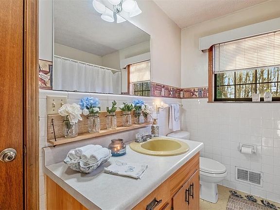 5th image of 463 Compton Rd SE