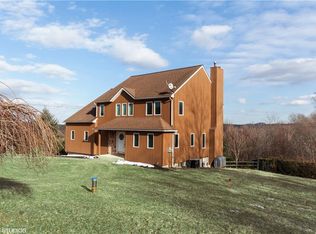 31 Sunrise Rdg, Florida, NY 10921