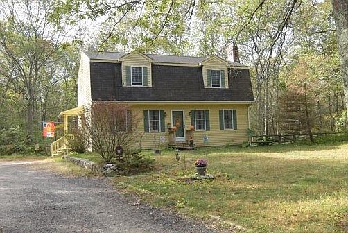 1st image of 431 Perry Hill Rd