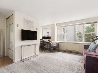 115 E 9th St APT 6M, New York, NY, 10003