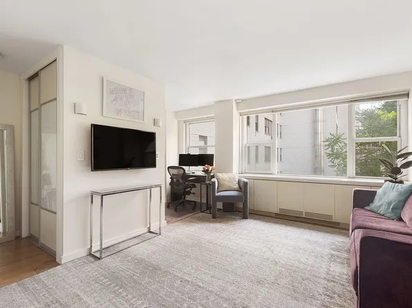 115 E 9th St APT 6M, Manhattan, NY 10003