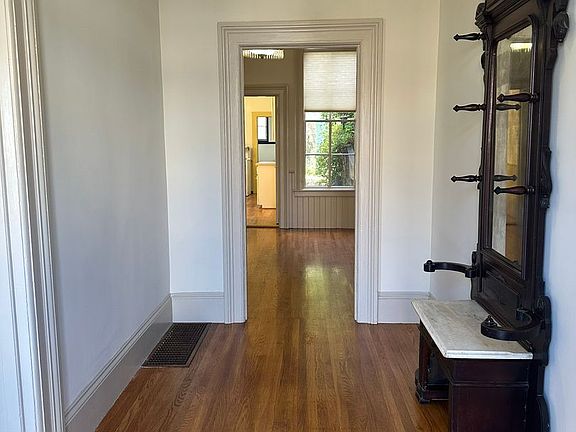 3rd image of 3765 20th St