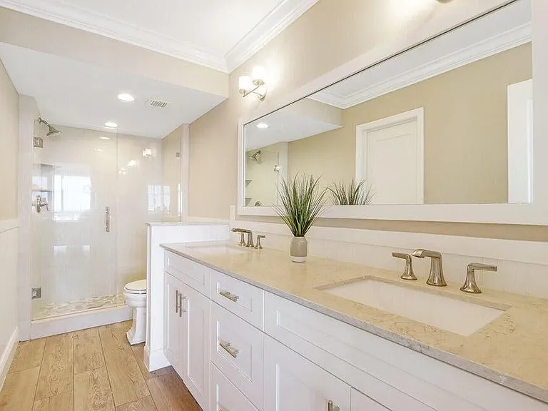 130 Lakeshore Dr #923 — Photo 17