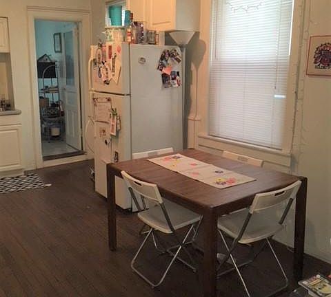 4th image of 1248 W Wellington Ave #1