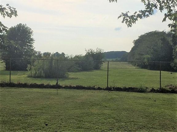 4th image of 1449 County Highway 16