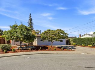 692 McCarty Ave, Mountain View, CA 94041