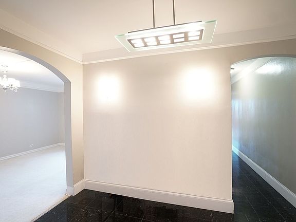 3rd image of 4755 39th Pl APT 6A