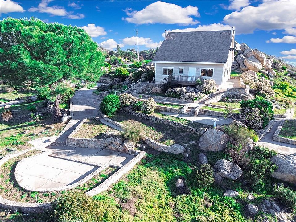 1st image of 6750 Rainbow Heights Rd