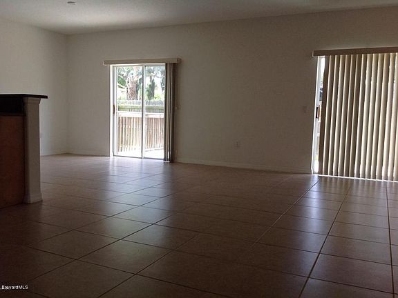 5th image of 131 Majestic Bay Ave #000