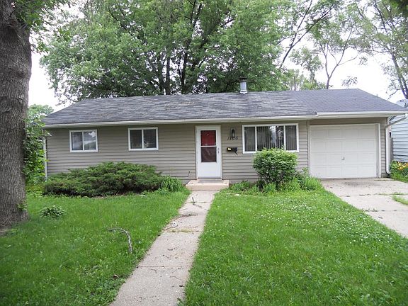 2nd image of 1706 Evans Ave