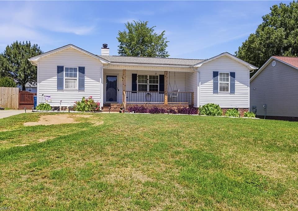 1st image of 108 Ridgecreek Cir