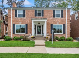 6330 N Indian Rd, Chicago, IL 60646