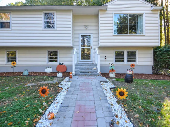 183 Chester Road, Derry, NH 03038