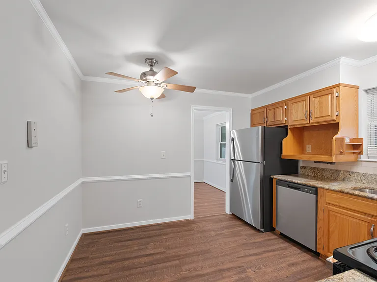 1768 Olympic Dr — Photo 12