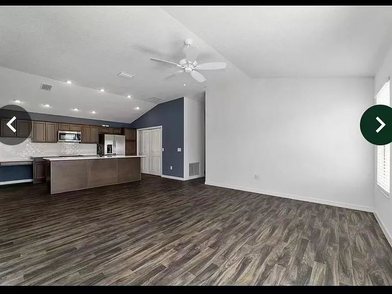 6119 Tompkins St — Photo 9
