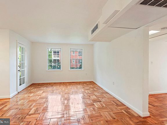4th image of 6712 W Wakefield Dr APT A1
