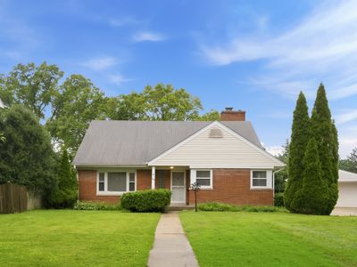114 N Lancaster St, Mount Prospect, IL, 60056