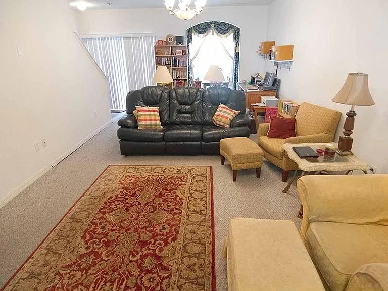 3541 High Hampton Cir — Photo 3