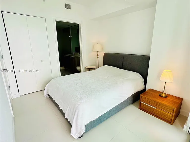 501 NE 31st St #2204 — Photo 8