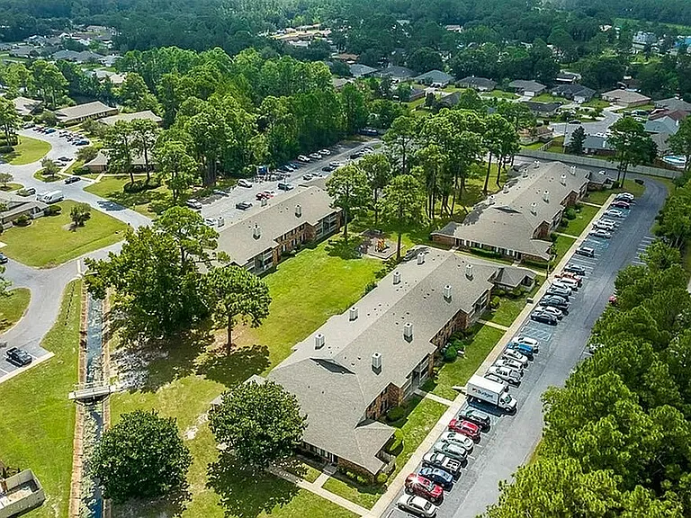 Hunters Pointe Aerial