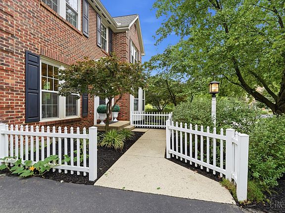 4th image of 9341 Old Village Dr
