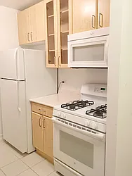 Rented by LL Real Estate Services