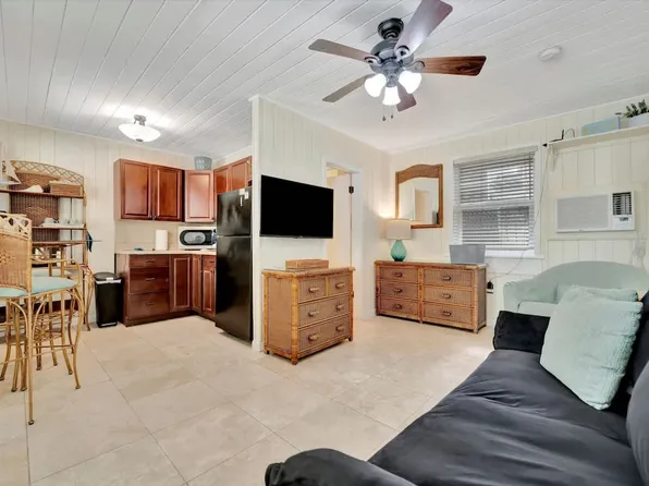 72 Gulf Blvd, Indian Rocks Beach, FL