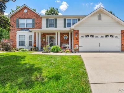 2138 Cliff Cave Crossing Ct, Saint Louis, MO, 63129