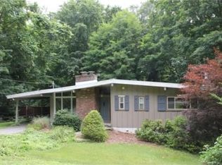 16 Kraft Pl, Ringwood, NJ