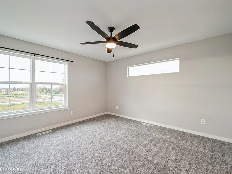 Rookwood Commons — Photo 18