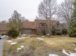 1016 Amber Ridge Rd, Charlottesville, VA 22901