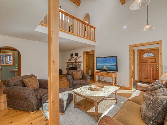 5th image of 17054 Skislope Way