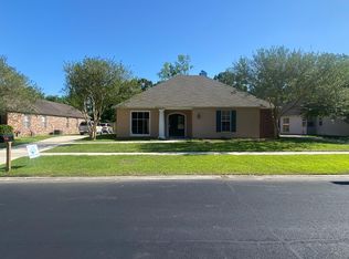 3131 Riverway Dr, Baton Rouge, LA 70820