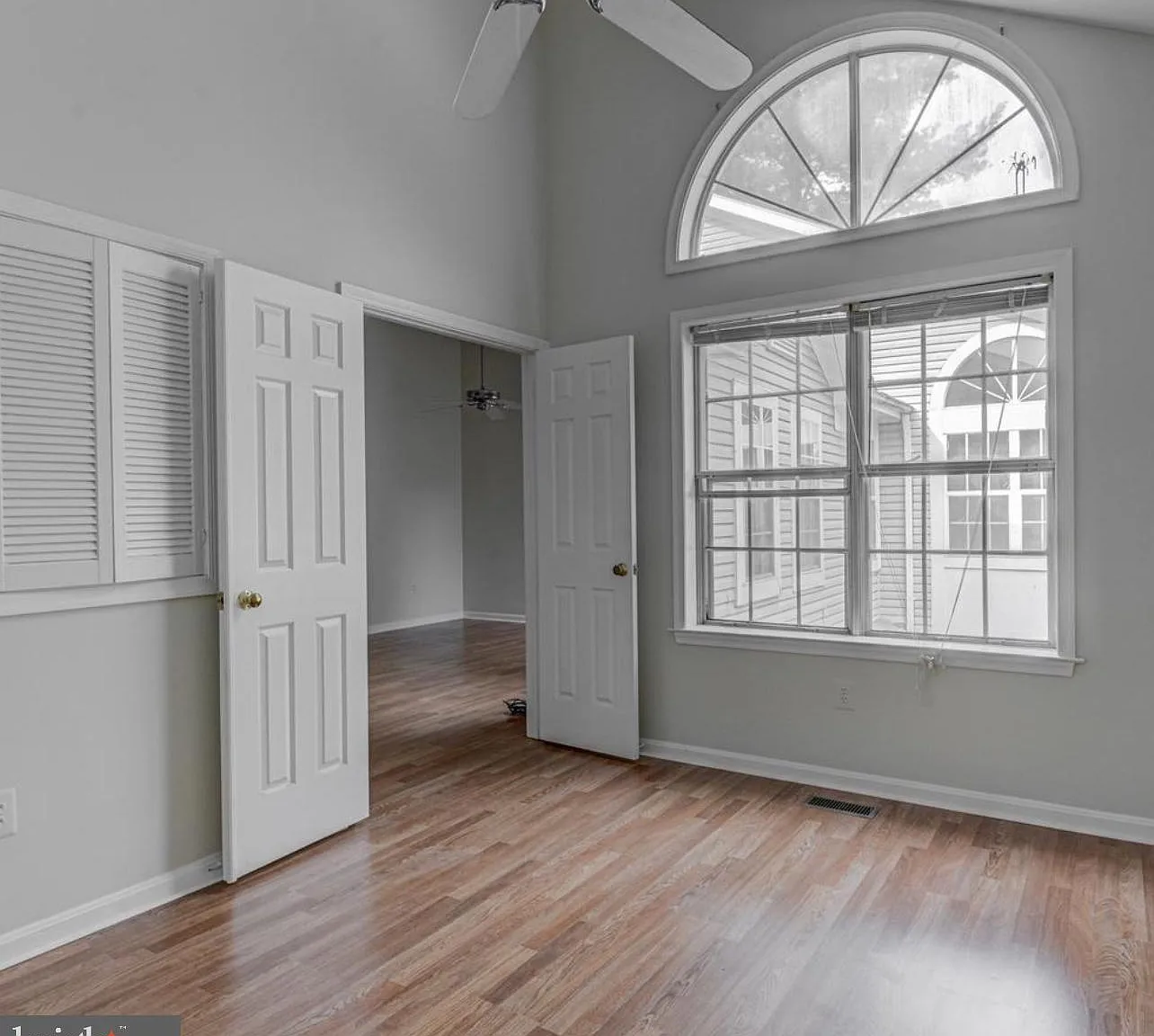 4 bed, 3.5 bath, 2806 sqft, $3,200 — Photo 2