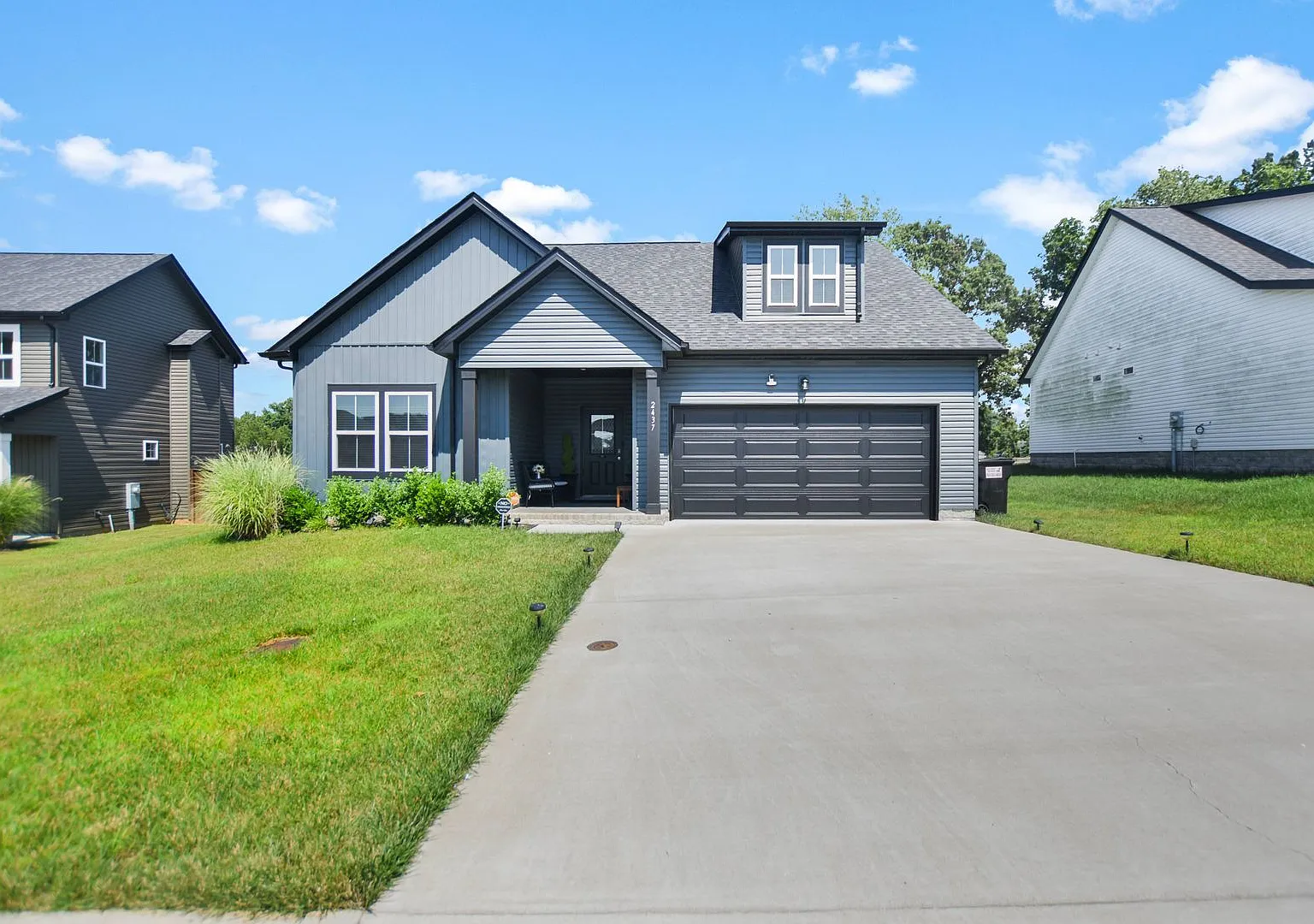 Pet Friendly Four Bedroom! — Photo 1