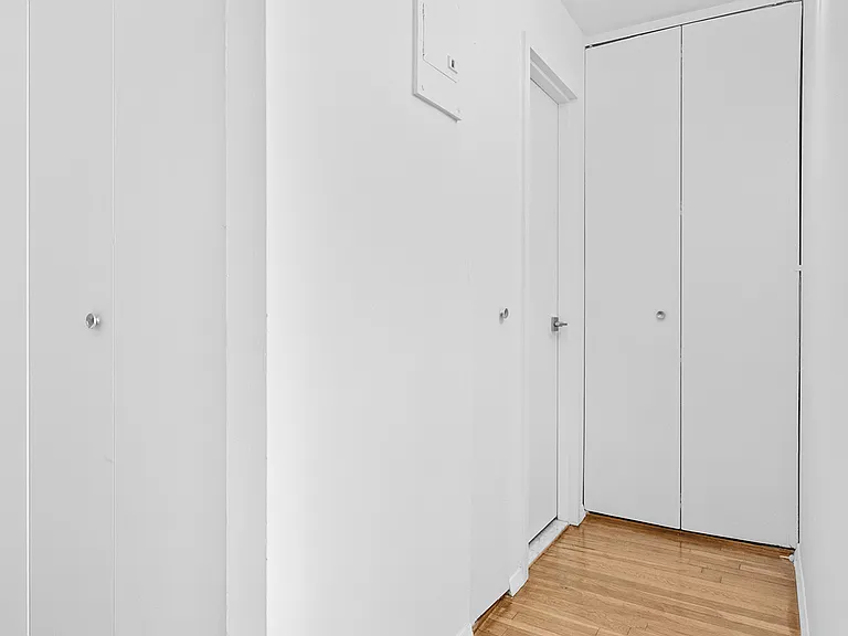 80 Madison Ave #PHC — Photo 16