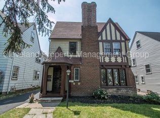 3622 Lindholm Rd, Shaker Heights, OH 44120