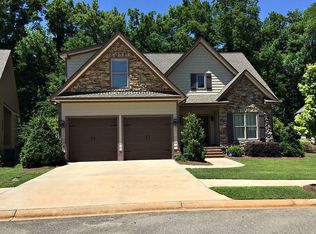 347 Carillon Ln, Macon, GA 31210