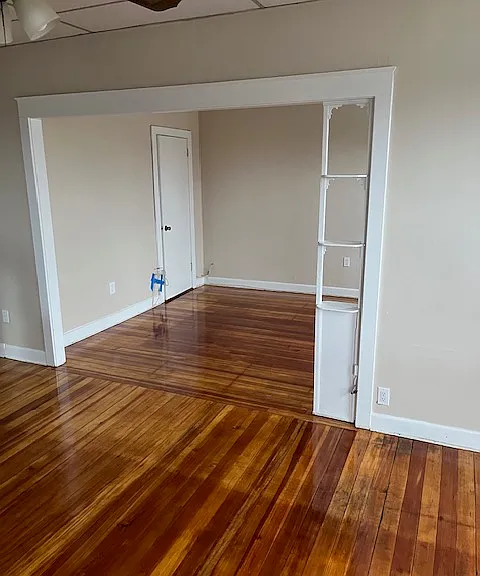 37 Bardsley St #2E — Photo 7